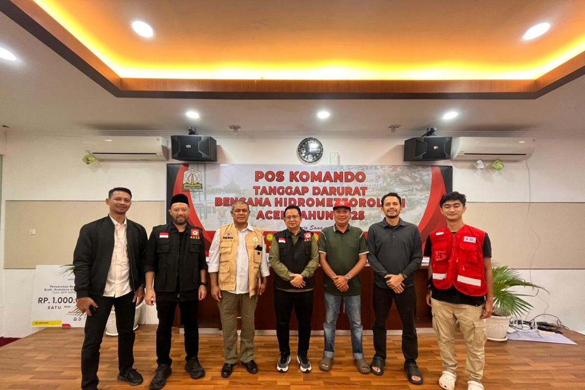 PERSI Kabupaten Kolaka Timur menggelar rangkaian kegiatan Webinar, Seminar, dan Workshop yang berlangsung di Pasteur Convention Center, Holiday Inn Pasteur Bandung
